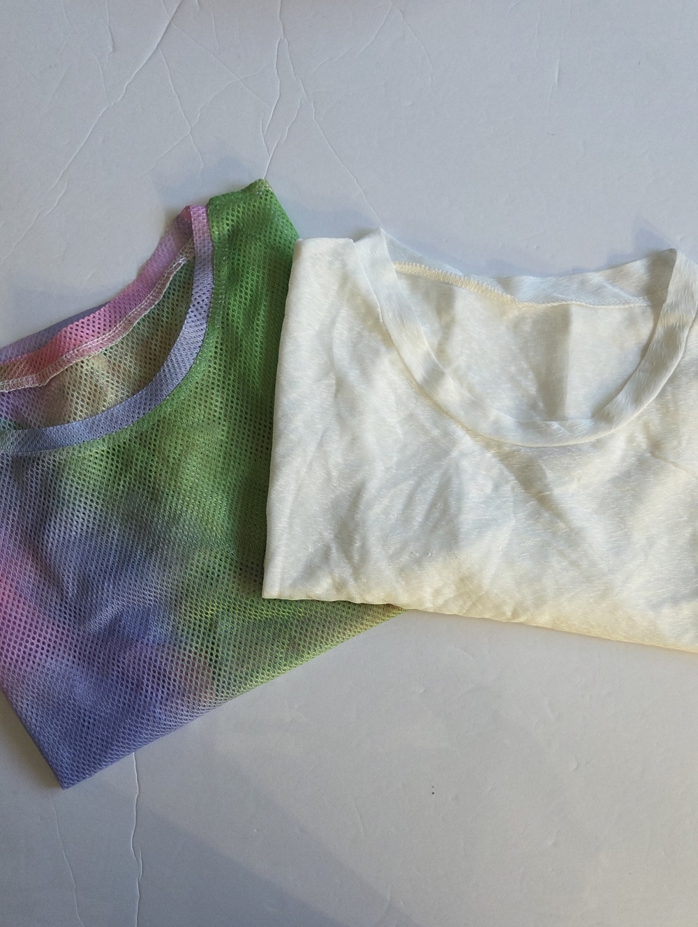 Two Crop Tops Bundle - Picture 4 of 11